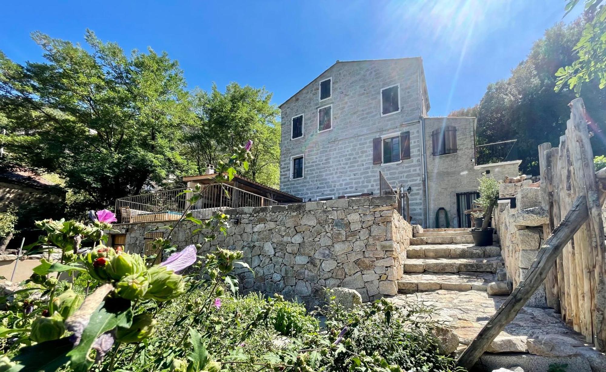 Casa Arena Authentique Maison De Village Avec Piscine Au Coeur De L'Alta Rocca - Zoza Esterno foto